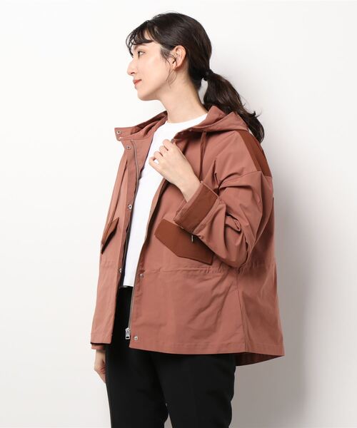 配色デザインフード付ショートコート