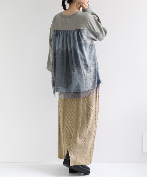 osharewalker（オシャレウォーカー）の「【廃盤】『アート柄バックチュールカットソー』（Tシャツ/カットソー・レディース・杢グレー/ブラック/ブラウン・FREE）」の15枚目の写真