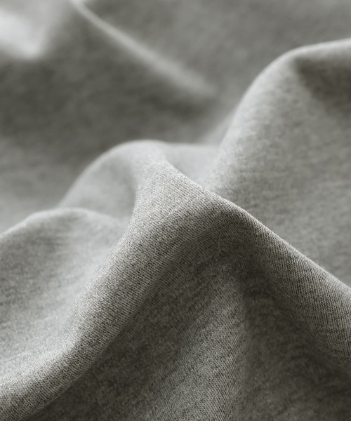 osharewalker（オシャレウォーカー）の「【廃盤】『アート柄バックチュールカットソー』（Tシャツ/カットソー・レディース・杢グレー/ブラック/ブラウン・FREE）」の10枚目の写真