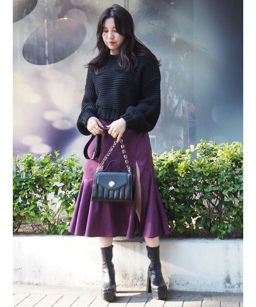 EVRIS（エヴリス）の「サテンスリットロングスカート（スカート・レディース・パープル/ブルー/その他1・FREE）」の6枚目の写真