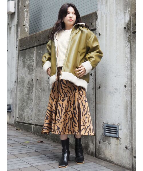 EVRIS（エヴリス）の「サテンスリットロングスカート（スカート・レディース・パープル/ブルー/その他1・FREE）」の8枚目の写真