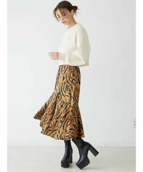 EVRIS（エヴリス）の「サテンスリットロングスカート（スカート・レディース・パープル/ブルー/その他1・FREE）」の7枚目の写真