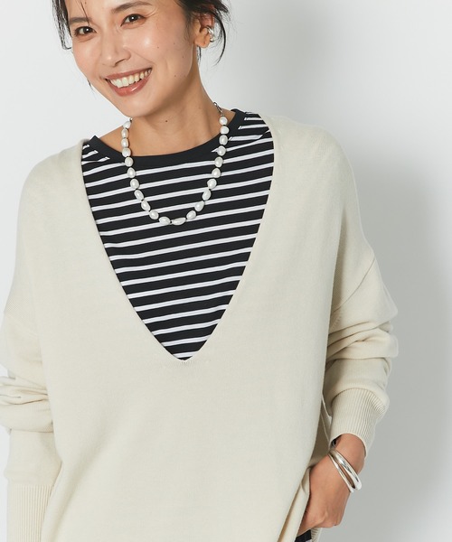 RIVE DROITE(リヴドロワ)の「深めのVネックですっきりとした印象に コットンアクリル深Vネックニット(ニット/セーター・レディース・アイボリー/ネイビー・FREE)」の7枚目の写真