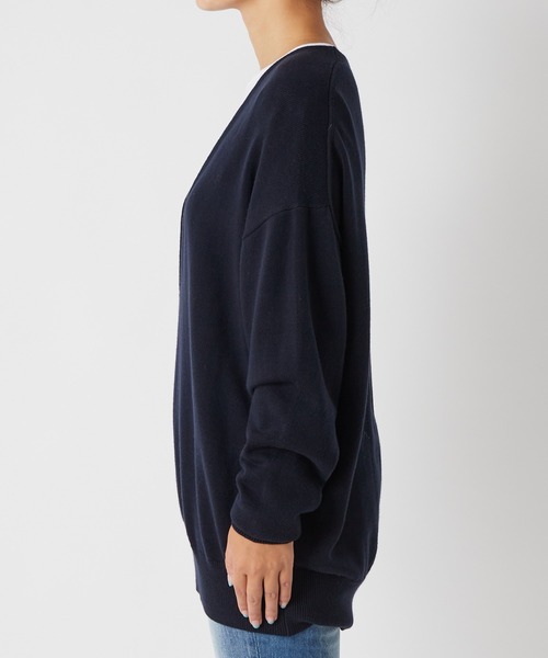 RIVE DROITE(リヴドロワ)の「深めのVネックですっきりとした印象に コットンアクリル深Vネックニット(ニット/セーター・レディース・アイボリー/ネイビー・FREE)」の15枚目の写真