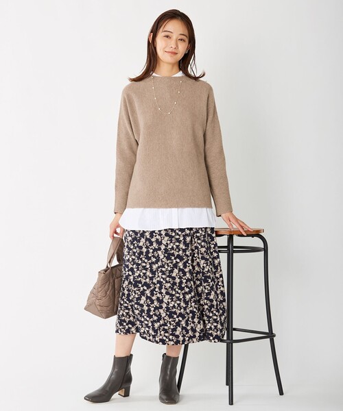 J.PRESS Ladies(J.プレス レディス)の「【洗える】ポリエステル ピーチサテンフラワープリント スカート(スカート・レディース・ネイビー系5・XS/S/XXS)」の7枚目の写真