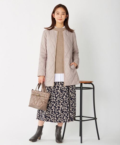 J.PRESS Ladies(J.プレス レディス)の「【洗える】ポリエステル ピーチサテンフラワープリント スカート(スカート・レディース・ネイビー系5・XS/S/XXS)」の10枚目の写真
