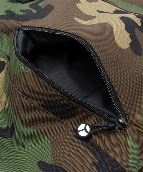 VENCEEXCHANGE（ヴァンスエクスチェンジ）の「YAKPAKヤックパッククチマキリュック               （ショルダーバッグ・メンズ・ブラック/Red/コーラル・FREE）」の8枚目の写真