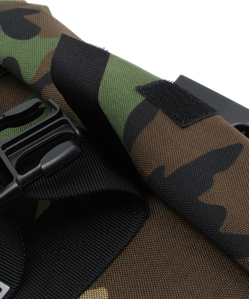 VENCEEXCHANGE（ヴァンスエクスチェンジ）の「YAKPAKヤックパッククチマキリュック               （ショルダーバッグ・メンズ・ブラック/Red/コーラル・FREE）」の11枚目の写真