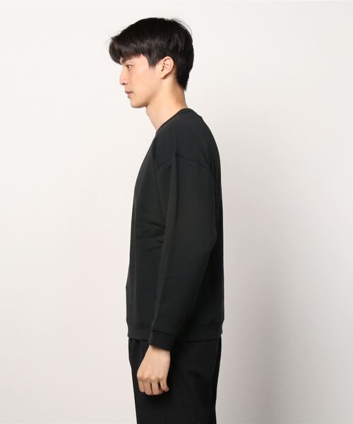 adidas（アディダス）の「R.Y.V. ルーズフィット クルーネック スウェット / アディダスオリジナルス（スウェット・メンズ・オフホワイト/ブラック・XXX-LARGE/X-SMALL/X-LARGE/LARGE/XX-LARGE/SMALL/MEDIUM）」の10枚目の写真