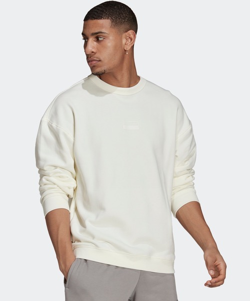 adidas（アディダス）の「R.Y.V. ルーズフィット クルーネック スウェット / アディダスオリジナルス（スウェット・メンズ・オフホワイト/ブラック・XXX-LARGE/X-SMALL/X-LARGE/LARGE/XX-LARGE/SMALL/MEDIUM）」の4枚目の写真