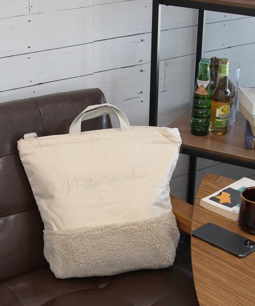 niko and...（ニコアンド）の「オリジナルニコロゴボア切り替え2WAYトートバッグ（トートバッグ・レディース・ブラック/ホワイト/ブラウン・0）」の2枚目の写真