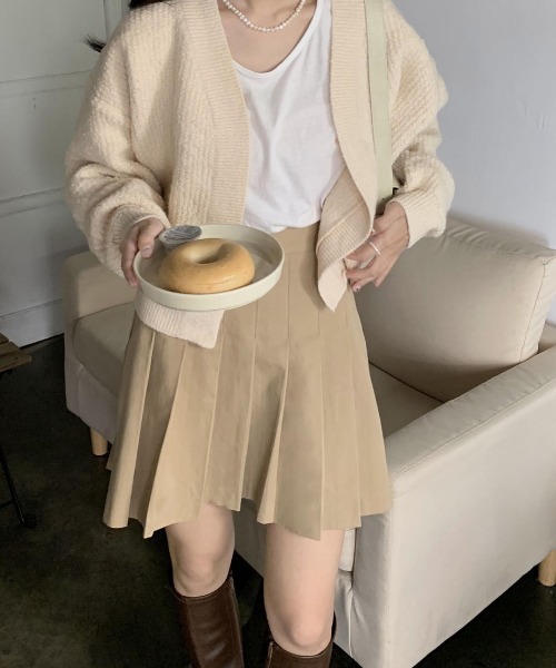 mood for a day（ムードフォーアデイ）の「precious skirt / プリーツミニスカート（スカート・レディース・ベージュ・FREE）」の18枚目の写真