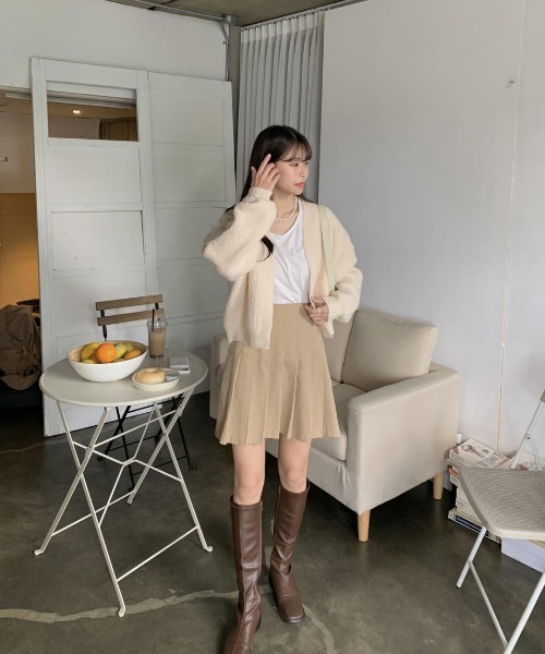 mood for a day（ムードフォーアデイ）の「precious skirt / プリーツミニスカート（スカート・レディース・ベージュ・FREE）」の21枚目の写真