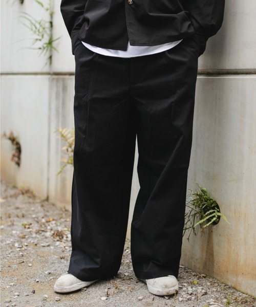 BROKEN BASE(ブロークンベース)の「ワイドチノパンツ(チノパンツ・メンズ・ホワイト/グリーン/ベージュ/ブラック・LARGE/MEDIUM/SMALL)」の3枚目の写真