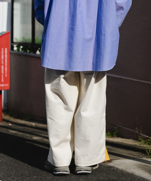 BROKEN BASE(ブロークンベース)の「ワイドチノパンツ(チノパンツ・メンズ・ホワイト/グリーン/ベージュ/ブラック・LARGE/MEDIUM/SMALL)」の10枚目の写真