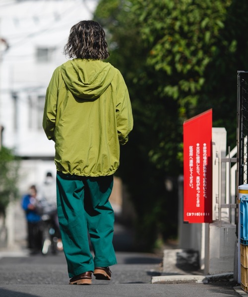BROKEN BASE(ブロークンベース)の「ワイドチノパンツ(チノパンツ・メンズ・ホワイト/グリーン/ベージュ/ブラック・LARGE/MEDIUM/SMALL)」の13枚目の写真