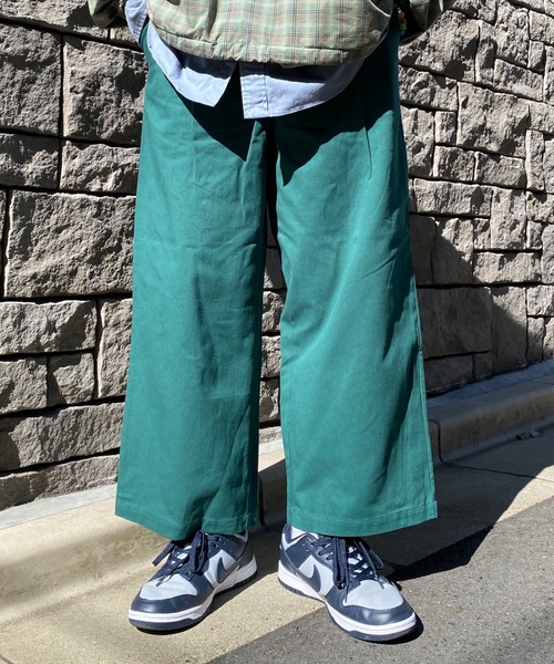 BROKEN BASE(ブロークンベース)の「ワイドチノパンツ(チノパンツ・メンズ・ホワイト/グリーン/ベージュ/ブラック・LARGE/MEDIUM/SMALL)」の21枚目の写真