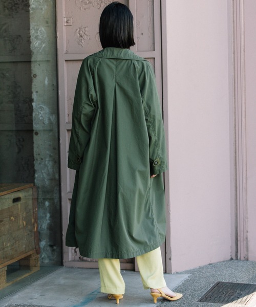 Munich(ミューニック)の「ポリエステルコットンウェザーダブルブレストコート(トレンチコート・レディース・ベージュ/レッド/オフホワイト/カーキ・S/XS)」の17枚目の写真