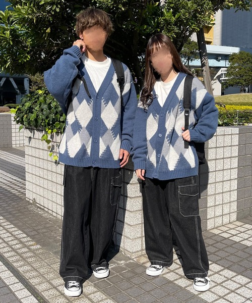 PairPair(ペアペア)の「アーガイル柄Vカーデ(ユニセックス)(カーディガン/ボレロ・レディース・グリーン/アイボリー/グレイッシュブルー・MEDIUM/LARGE)」の9枚目の写真