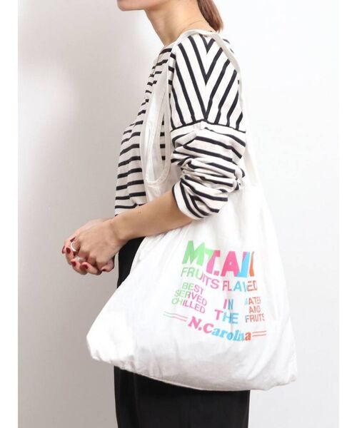 Ungrid(アングリッド)の「カラーロゴエコバッグ(エコバッグ/サブバッグ・レディース・オフホワイト/ピンク/イエロー/オレンジ/ブルー/グリーン・FREE)」の18枚目の写真