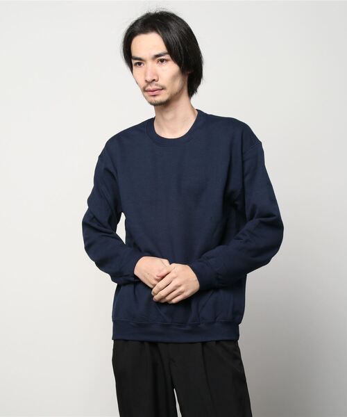 GILDAN(ギルダン)の「【ユニセックスで着用可能】 GILDAN / ギルダン USAオーバーサイズ ロングスリーブ スウェット トレーナー / 裏起毛(スウェット・レディース・ホワイト/ブラック/ネイビー/サンドベージュ/ヘザーグレー・SMALL/MEDIUM/LARGE/X-LARGE)」の17枚目の写真