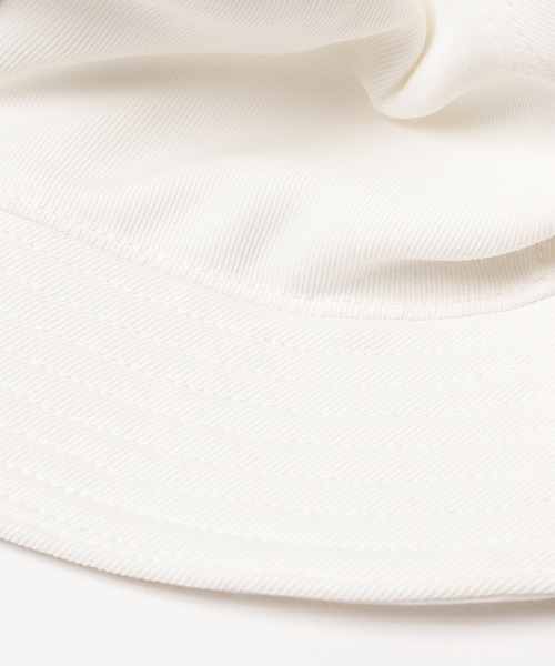 CULLNI(クルニ)の「Bulky Chino Bucket Hat(ハット・メンズ・ホワイト/ブラック/ベージュ/ブルー/イエロー/ブラウン/ネイビー/カーキ・ONESIZE)」の10枚目の写真