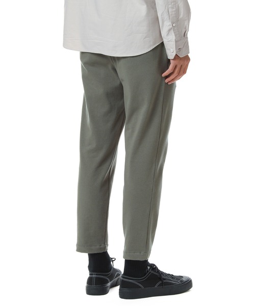 SOPHNET.（ソフネット）の「SLIM FIT STRETCH SWEAT PANTS（スウェットパンツ・メンズ・ブラック/グレー/カーキ・X-LARGE/LARGE/MEDIUM/SMALL）」の13枚目の写真
