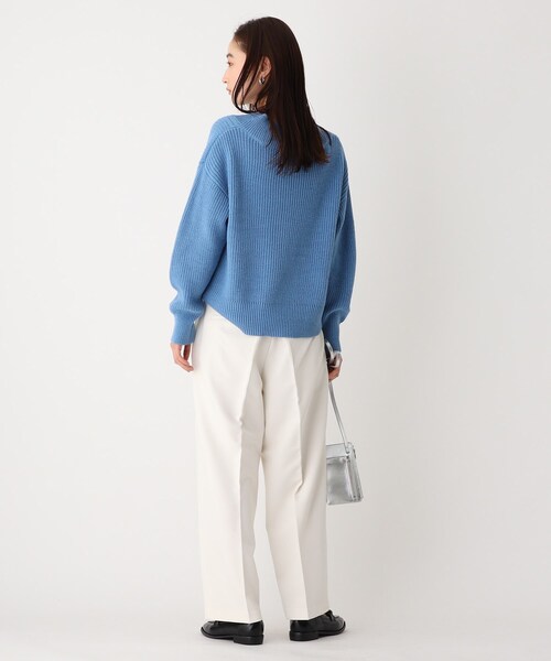 OPAQUE.CLIP（オペークドットクリップ）の「◆ミドルゲージ ワイドVネックニット（ニット/セーター・レディース・サンドベージュ/ホワイト系/ブルー・40/38）」の18枚目の写真