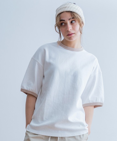 Universal Style Wear(ユニバーサルスタイルウェア)の「Universal Style Wear リンガー ルーズ Tシャツ(Tシャツ/カットソー・メンズ・ライトピンク/グレイッシュベージュ/オフホワイト/ネイビー・MEDIUM/LARGE/X-LARGE)」の2枚目の写真