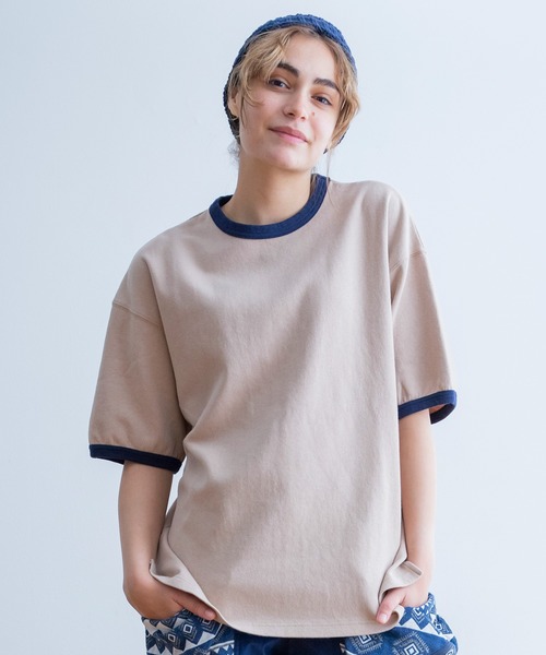 Universal Style Wear(ユニバーサルスタイルウェア)の「Universal Style Wear リンガー ルーズ Tシャツ(Tシャツ/カットソー・メンズ・ライトピンク/グレイッシュベージュ/オフホワイト/ネイビー・MEDIUM/LARGE/X-LARGE)」の3枚目の写真