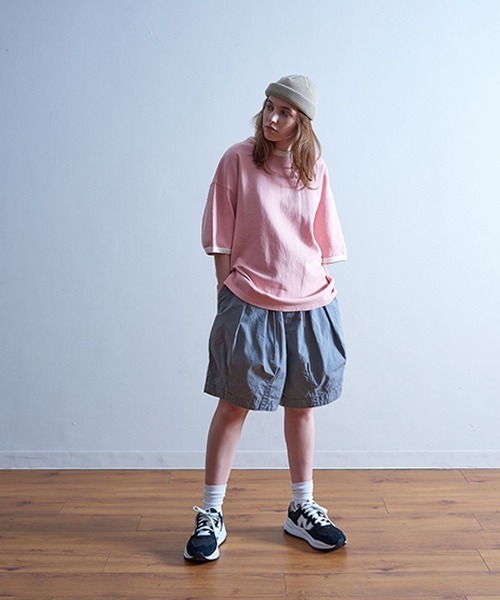 Universal Style Wear(ユニバーサルスタイルウェア)の「Universal Style Wear リンガー ルーズ Tシャツ(Tシャツ/カットソー・メンズ・ライトピンク/グレイッシュベージュ/オフホワイト/ネイビー・MEDIUM/LARGE/X-LARGE)」の8枚目の写真