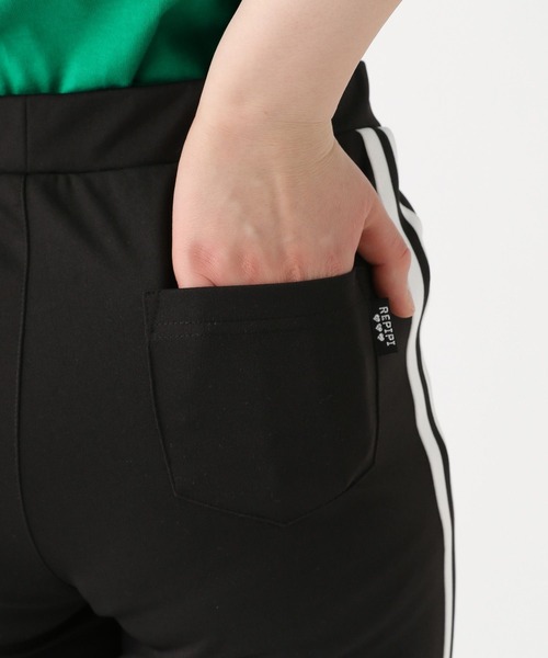 repipi armario（レピピ アルマリオ）の「サイドラインレギパン（その他パンツ・キッズ・ブラック系その他・SMALL/LARGE/MEDIUM）」の6枚目の写真
