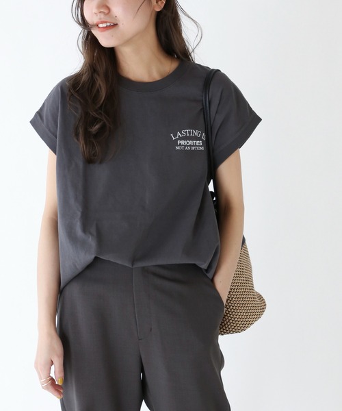 JOURNAL STANDARD relume（ジャーナルスタンダード　レリューム）の「フレンチスリーブロゴTシャツ（Tシャツ/カットソー・レディース・ホワイト/グレー・FREE）」の14枚目の写真