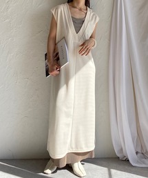 She's Closet（シーズクローゼット）の「深Vネックポンチストレッチノースリーブサイドスリット入りロングワンピース（ワンピース・レディース）」
