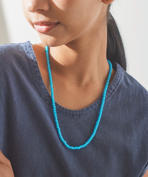 wakami（ワカミ）の「wakami ビーズコードネックレス（ネックレス・メンズ・ホワイト/レッド/ターコイズブルー・F）」の2枚目の写真
