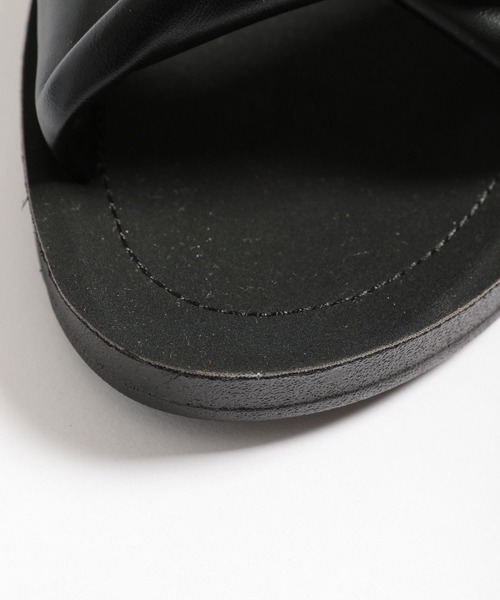 GLOBAL WORK（グローバルワーク）の「らくっションヒネリサンダル/267174（サンダル・レディース・ブラック/ベージュ/イエロー/アイボリー/ミント・SMALL/MEDIUM/LARGE/X-LARGE）」の9枚目の写真