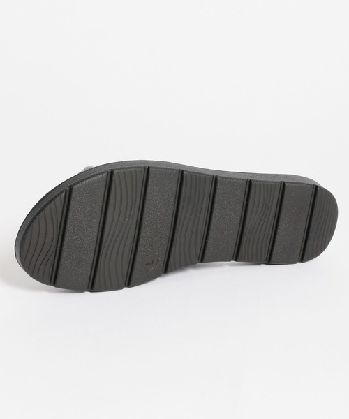 GLOBAL WORK（グローバルワーク）の「らくっションヒネリサンダル/267174（サンダル・レディース・ブラック/ベージュ/イエロー/アイボリー/ミント・SMALL/MEDIUM/LARGE/X-LARGE）」の13枚目の写真