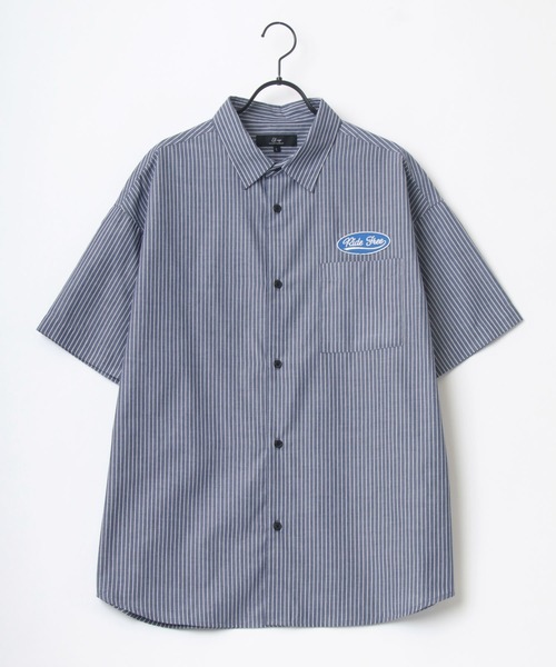 Lazar（ラザル）の「オーバーサイズ Ride Free ワッペン ワンポイント刺繍 ムジ ストライプ レギュラーカラー 半袖シャツ/ワークシャツ（シャツ/ブラウス・メンズ・ホワイト/ベージュ/ブルー/ホワイト系その他/ブルー系その他/ブルー系その他2/ブルー系その他3・LL/M/L）」の13枚目の写真