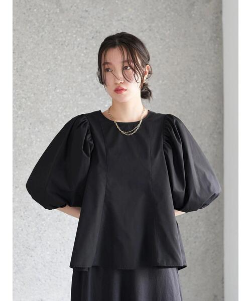 earth music&ecology(アースミュージックアンドエコロジー)の「ボリュームスリーブペプラムブラウス(シャツ/ブラウス・レディース・ブラック/ベージュ/オフホワイト・FREE)」の6枚目の写真