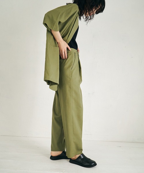 4youstory（フォーユーストーリー）の「【4youstory】リネンライクルーズストレートパンツ（スラックス・レディース・カーキ/アイボリー/スミクロ・FREE）」の21枚目の写真