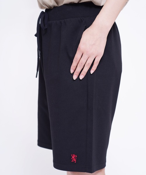GIORDANO（ジョルダーノ）の「[GIORDANO] ライオン刺繍ダブルニットショーツ (ユニセックス)（スウェットパンツ・レディース・レッド/ブラック系その他2/ベージュ/ネイビー系/ダークグレー/グレー/ダークグリーン・LARGE/X-LARGE/SMALL/MEDIUM）」の10枚目の写真