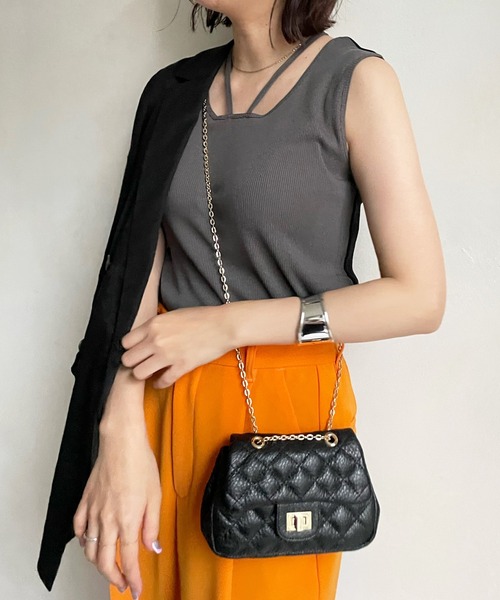 DouDou（ドゥドゥ）の「2WAYタンク（タンクトップ・レディース・ブラック/ベージュ/オフホワイト・FREE）」の2枚目の写真