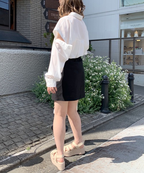 OLIVE des OLIVE（オリーブデオリーブ）の「肩開きシャツ（シャツ/ブラウス・レディース・オフホワイト/ピンク/オレンジ/ラベンダー・FREE）」の8枚目の写真