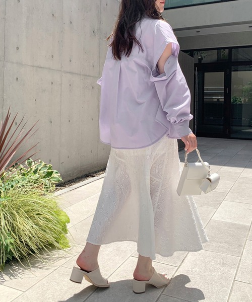 OLIVE des OLIVE（オリーブデオリーブ）の「肩開きシャツ（シャツ/ブラウス・レディース・オフホワイト/ピンク/オレンジ/ラベンダー・FREE）」の14枚目の写真