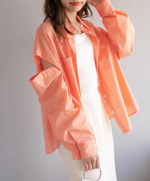 OLIVE des OLIVE（オリーブデオリーブ）の「肩開きシャツ（シャツ/ブラウス・レディース・オフホワイト/ピンク/オレンジ/ラベンダー・FREE）」の21枚目の写真