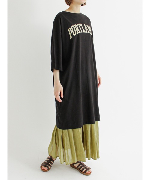 Samansa Mos2 blue（サマンサモスモスブルー）の「チュニックTシャツ（Tシャツ/カットソー・レディース・ライトベージュ/チャコール/ブラック・ﾌﾘ-）」の2枚目の写真