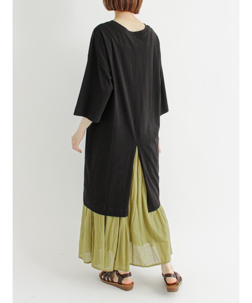 Samansa Mos2 blue（サマンサモスモスブルー）の「チュニックTシャツ（Tシャツ/カットソー・レディース・ライトベージュ/チャコール/ブラック・ﾌﾘ-）」の10枚目の写真