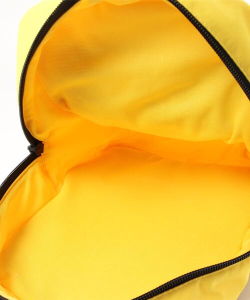 PEANUTS(ピーナッツ)の「PEANUTS/ピーナッツ キッズリュック スヌーピー スクールバス(バックパック/リュック・キッズ・イエロー・ONE SIZE)」の4枚目の写真