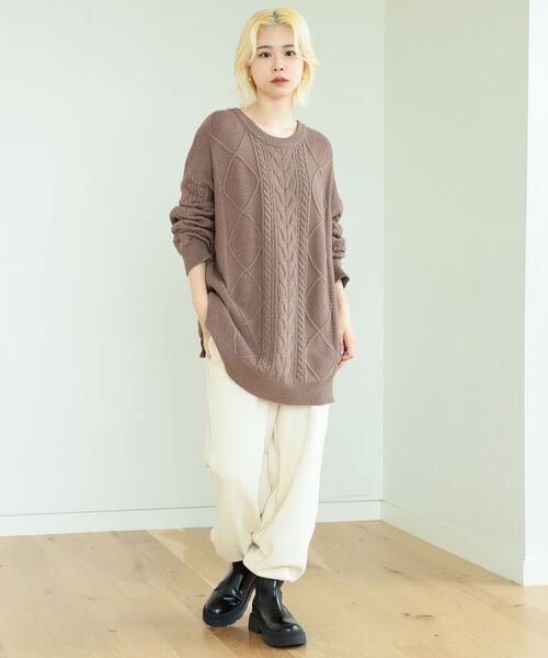 BeAMS DOT(ビームスドット)の「BeAMS DOT / レースアップ オーバーニット(ニット/セーター・レディース・グリーン系その他/ホワイト系その他5/ブラウン系その他5・FREE)」の17枚目の写真