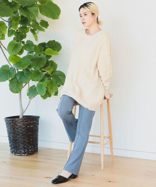 BeAMS DOT(ビームスドット)の「BeAMS DOT / レースアップ オーバーニット(ニット/セーター・レディース・グリーン系その他/ホワイト系その他5/ブラウン系その他5・FREE)」の15枚目の写真